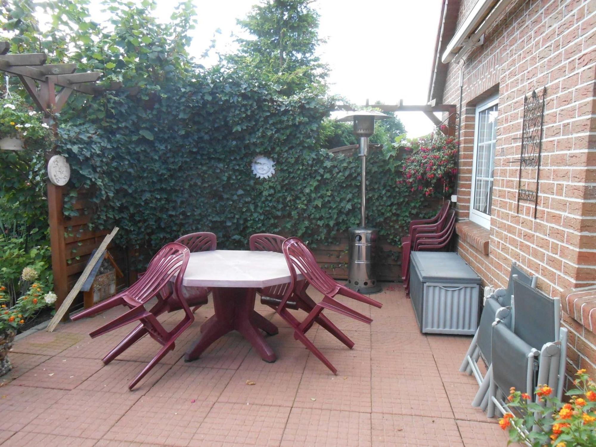 Ferienwohnung Brentano_ 65230 Moormerland Bagian luar foto